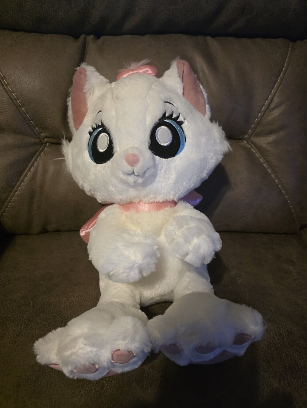 Disney Parks Aristocats Marie Big Feet Plush Cat
